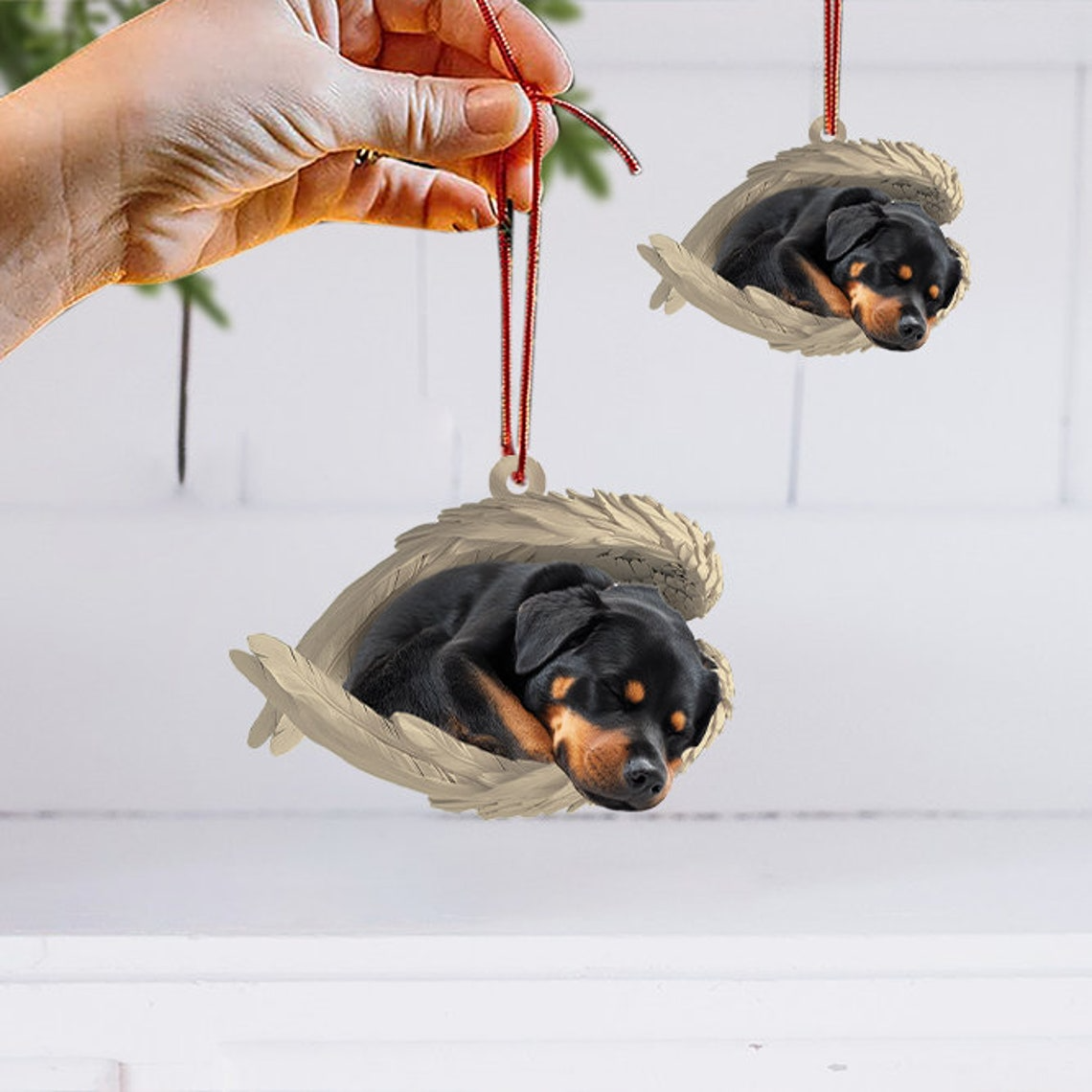 Rottweiler Dog Sleeping Angel Wings Ornament, Lovely Dog Christmas Ornament Decor Gift