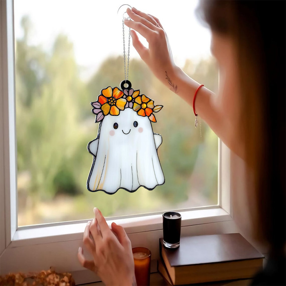 Ghost Pretty With Flowers Crown Suncatcher, Cute Ghost Halloween Hanging Ornament