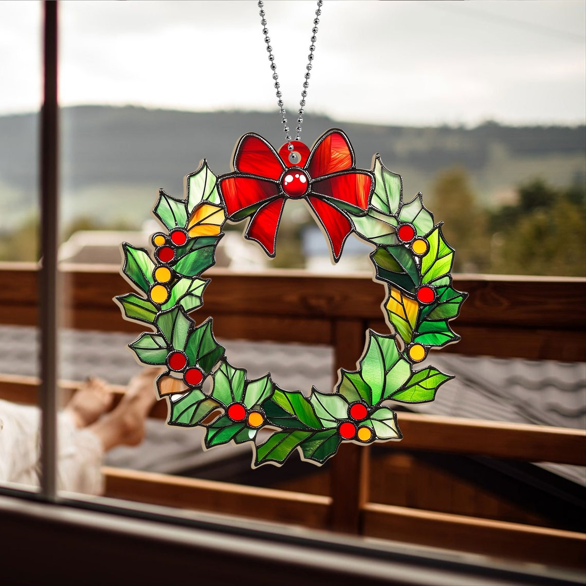 Christmas Wreath Suncatcher Ornament, Christmas Wreath Window Suncatcher Decor Gift